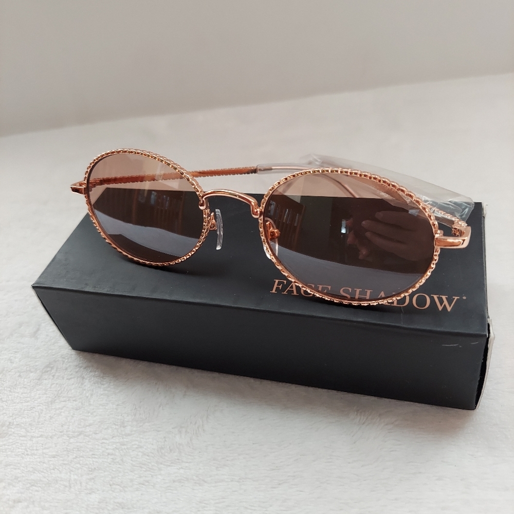 Face Shadow Fashion Round Sunglasses Rose gold Km19248.Lens brown color  54"  19